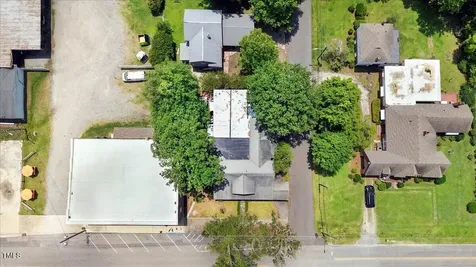 125 W Pine Street Pine Level NC 27568