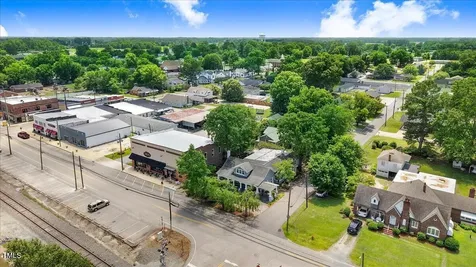 125 W Pine Street Pine Level NC 27568