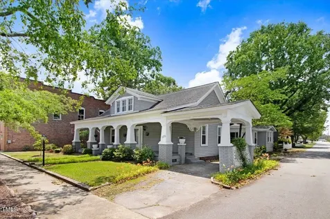 125 W Pine Street Pine Level NC 27568