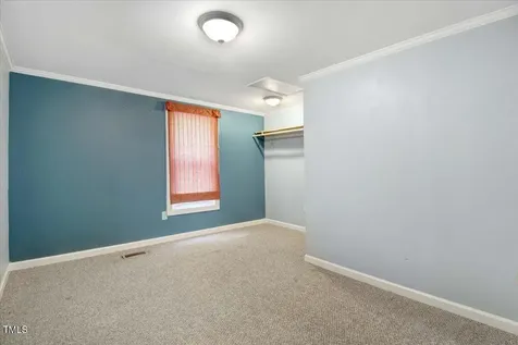 125 W Pine Street Pine Level NC 27568