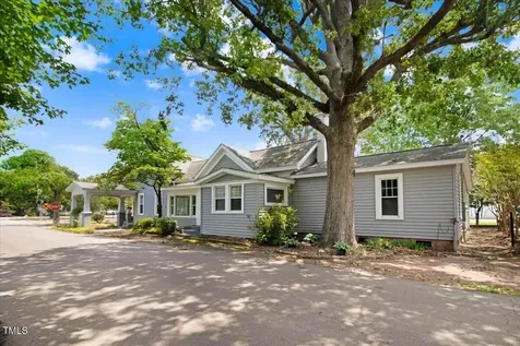 125 W Pine Street Pine Level NC 27568