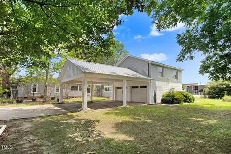 125 W Pine Street Pine Level NC 27568