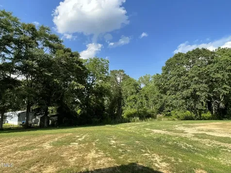 175 Oakfield Trace Drive Four Oaks NC 27524