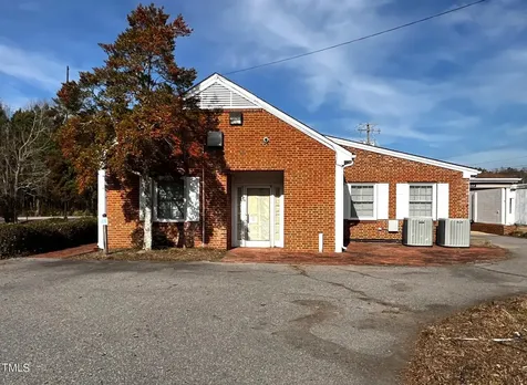 305 N 7th Street Creswell NC 27928