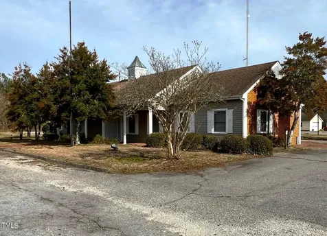 305 N 7th Street Creswell NC 27928