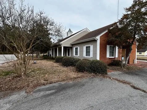 305 N 7th Street Creswell NC 27928