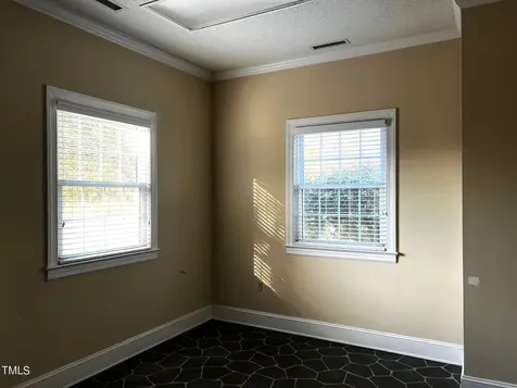305 N 7th Street Creswell NC 27928