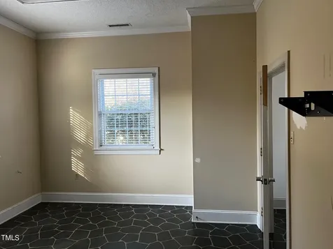305 N 7th Street Creswell NC 27928