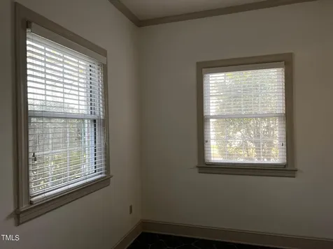305 N 7th Street Creswell NC 27928