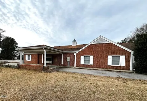 305 N 7th Street Creswell NC 27928