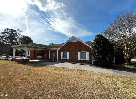 305 N 7th Street Creswell NC 27928
