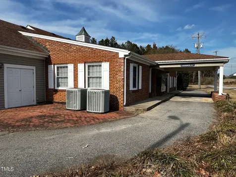 305 N 7th Street Creswell NC 27928