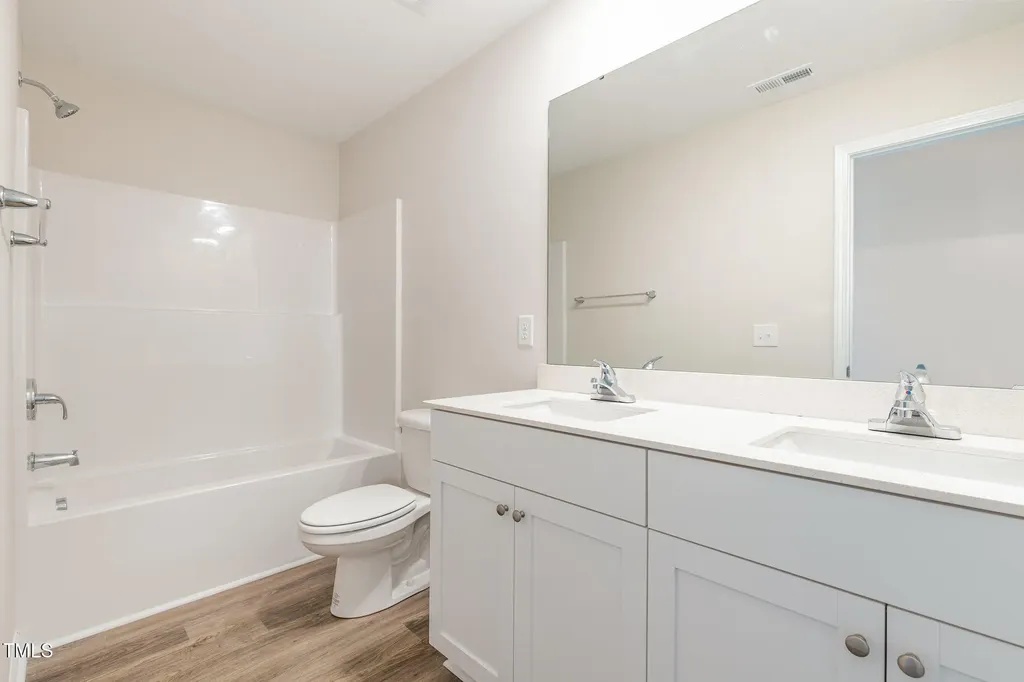 37 Chloe Court Selma NC 27576