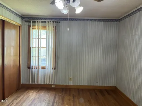 417 Sunnyview Road Henderson NC 27536