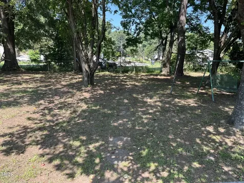 417 Sunnyview Road Henderson NC 27536