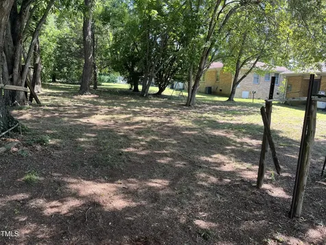 417 Sunnyview Road Henderson NC 27536