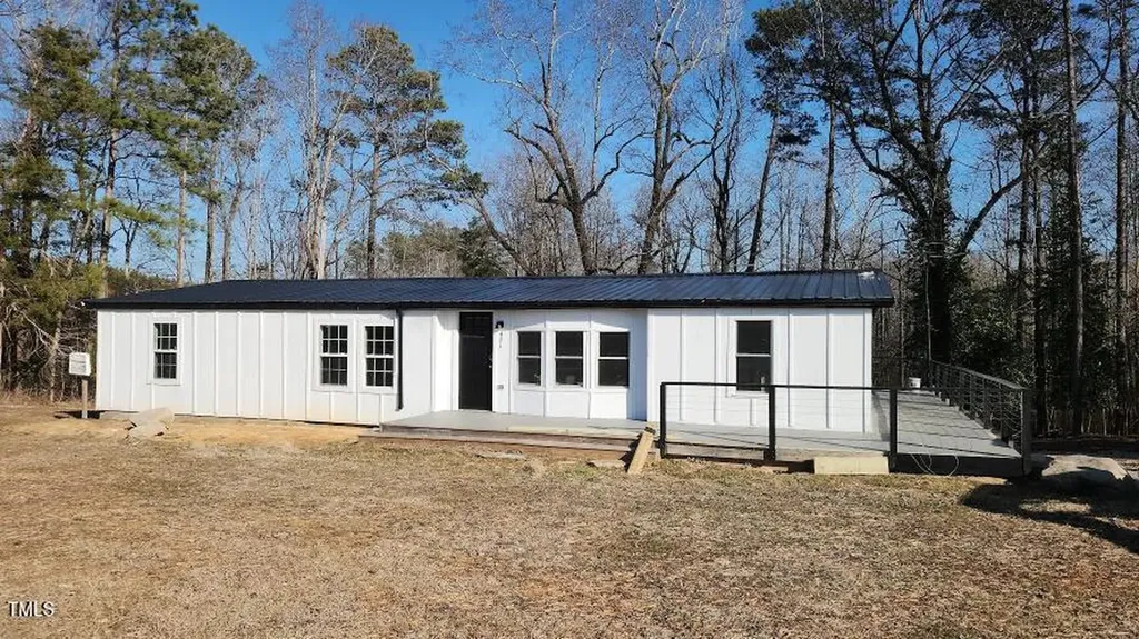 421 General Green Road Kittrell NC 27544