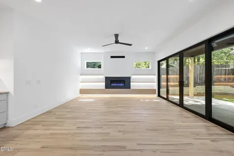 1009 Parker Street Raleigh NC 27607