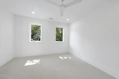 1009 Parker Street Raleigh NC 27607