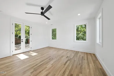 1009 Parker Street Raleigh NC 27607