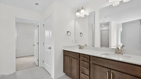 1124 Dartford Green Place Wake Forest NC 27587