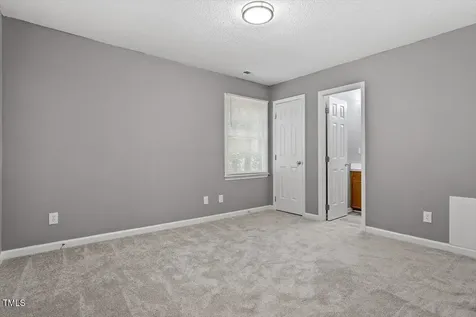 9 Tarawa Terrace Durham NC 27705
