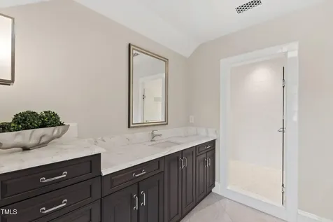 301 Wentworth Drive Greensboro NC 27408