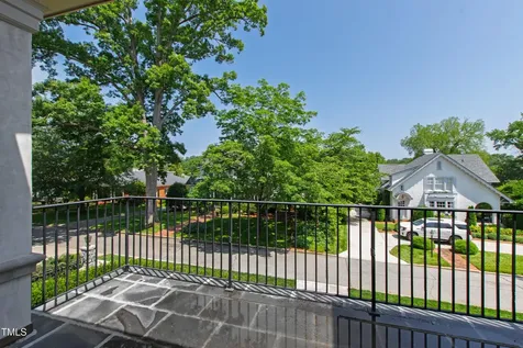 301 Wentworth Drive Greensboro NC 27408