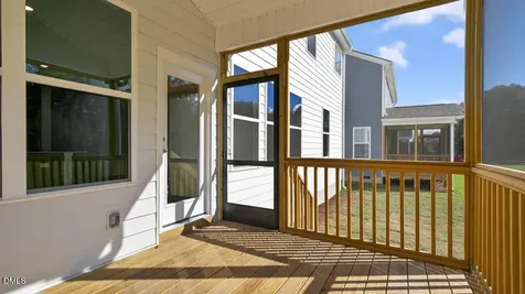 409 Falls Bluff Drive Wake Forest NC 27587