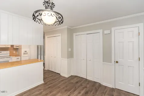 6824 Branton Drive Cary NC 27519