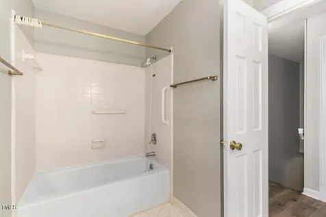 6824 Branton Drive Cary NC 27519
