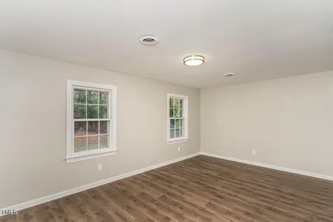 6824 Branton Drive Cary NC 27519