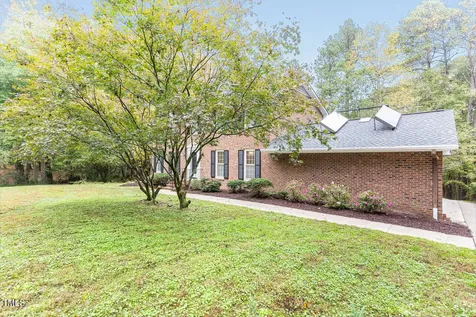 6824 Branton Drive Cary NC 27519