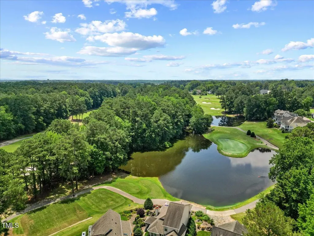 20 Nicklaus Way Clayton NC 27520