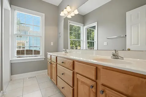 104 Vatersay Drive Apex NC 27502