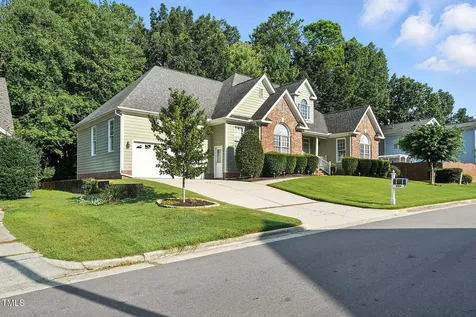 104 Vatersay Drive Apex NC 27502