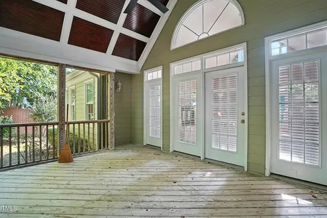 104 Vatersay Drive Apex NC 27502