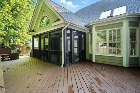 104 Vatersay Drive Apex NC 27502