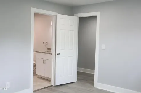 1016 Rauhut Street Burlington NC 27217