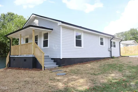 1016 Rauhut Street Burlington NC 27217