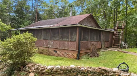 1080 Kudzu Lane Danbury NC 27016