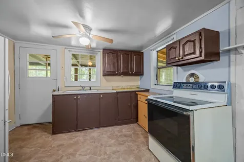 1080 Kudzu Lane Danbury NC 27016