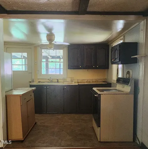 1080 Kudzu Lane Danbury NC 27016