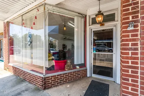118 S Chatham Avenue Siler City NC 27344