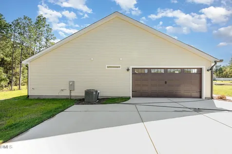 602 Tuscany Circle Princeton NC 27569