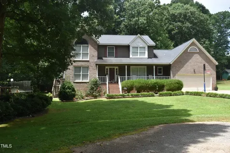 9 Pinecourt Drive Siler City NC 27344