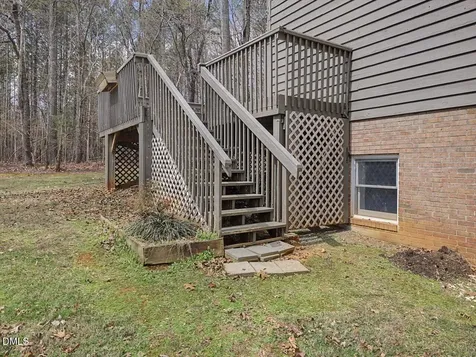 9 Pinecourt Drive Siler City NC 27344