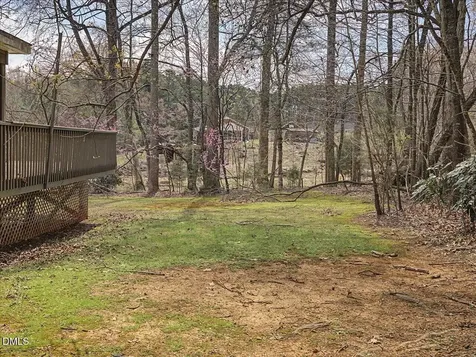 9 Pinecourt Drive Siler City NC 27344
