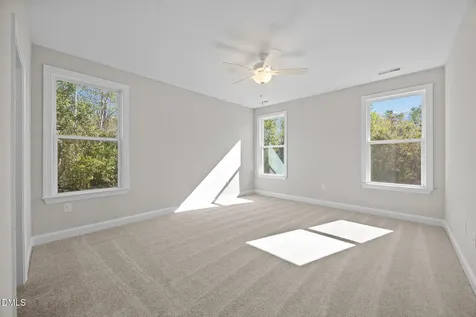 50 Uptown Court Zebulon NC 27597