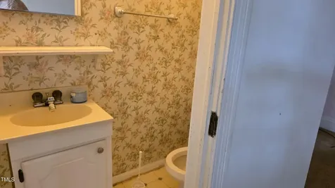 1015 Wait Avenue Wake Forest NC 27587